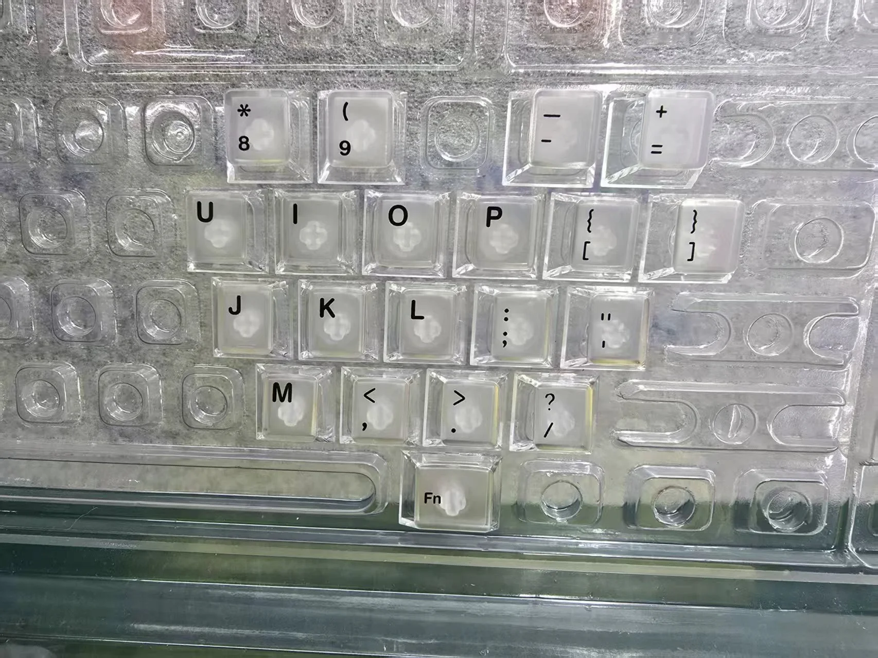 Ajazz heart-shaped keycaps - Image 2